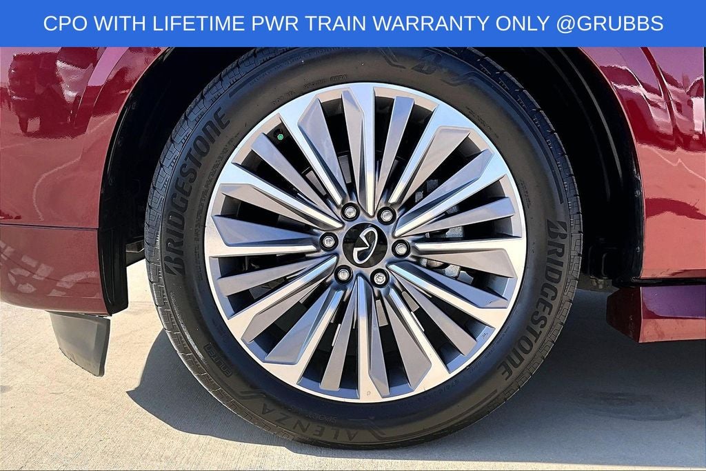 2025 INFINITI QX80 LUXE