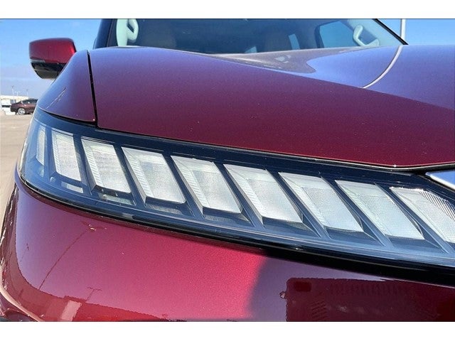 2025 INFINITI QX80 LUXE