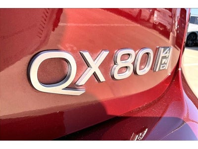2025 INFINITI QX80 LUXE