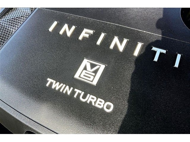 2025 INFINITI QX80 LUXE