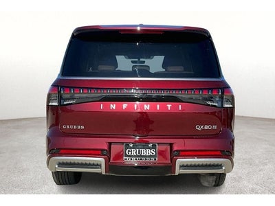 2025 INFINITI QX80 LUXE