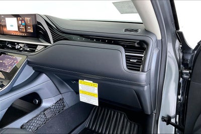 2027 INFINITI QX80 LUXE