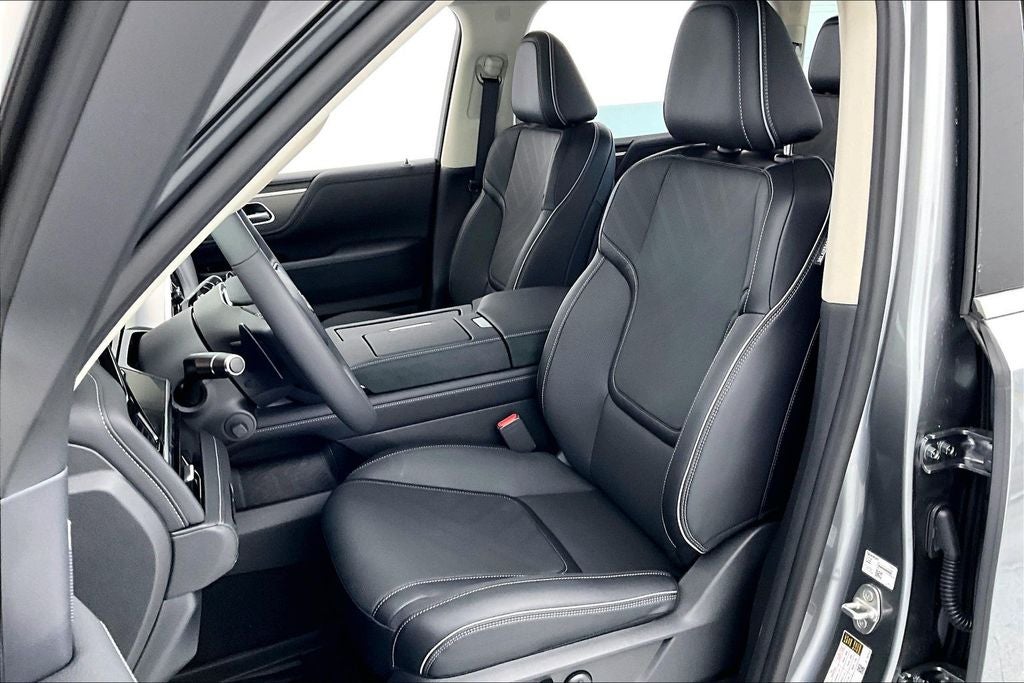 2027 INFINITI QX80 LUXE