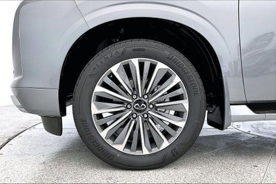 2027 INFINITI QX80 LUXE