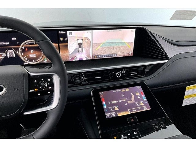 2027 INFINITI QX80 LUXE