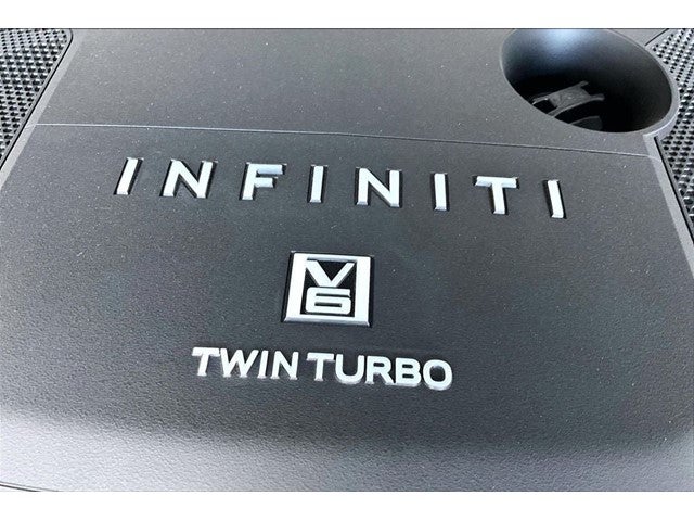 2027 INFINITI QX80 LUXE