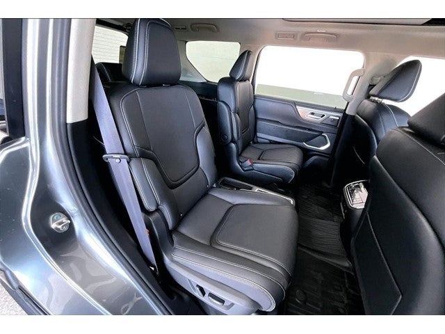 2027 INFINITI QX80 LUXE