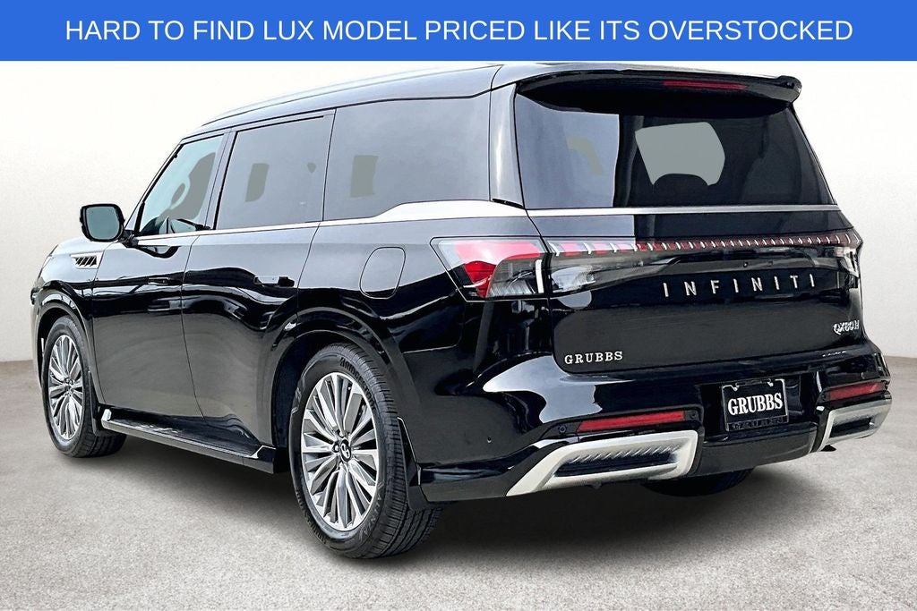 2026 INFINITI QX80 LUXE