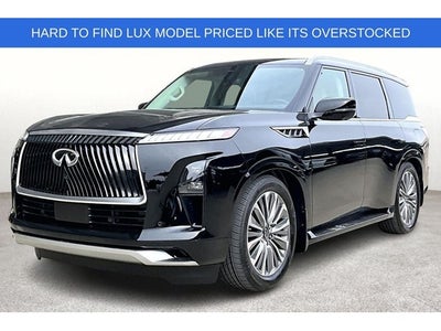 2026 INFINITI QX80 LUXE