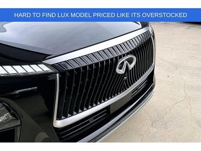 2026 INFINITI QX80 LUXE
