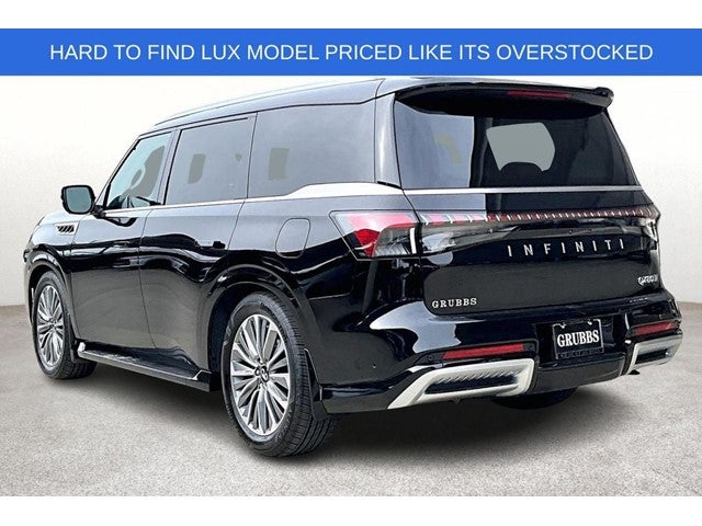 2026 INFINITI QX80 LUXE