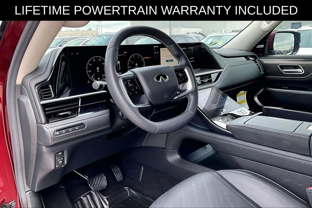 2025 INFINITI QX80 LUXE