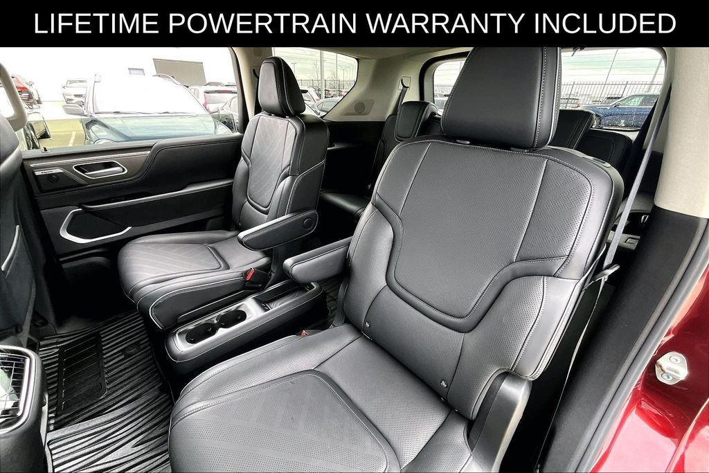 2025 INFINITI QX80 LUXE