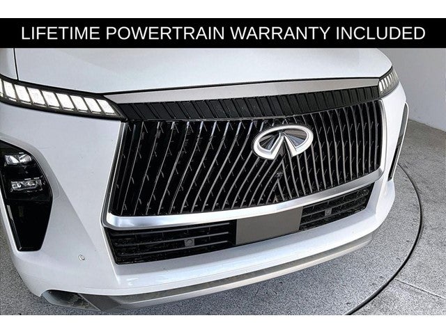 2027 INFINITI QX80 LUXE