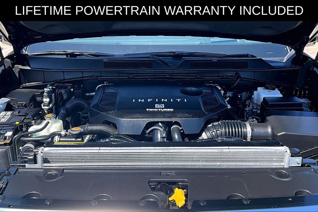 2025 INFINITI QX80 LUXE