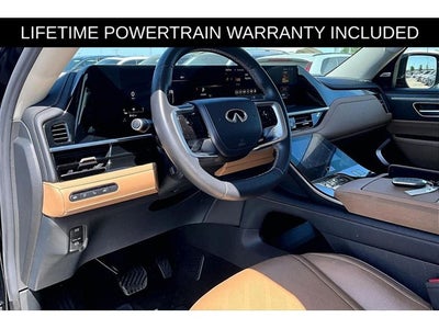 2025 INFINITI QX80 LUXE