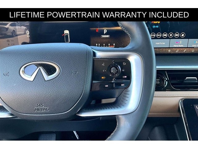 2025 INFINITI QX80 LUXE