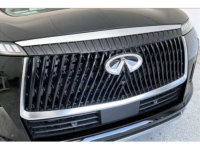 2027 INFINITI QX80 LUXE