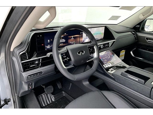 2026 INFINITI QX80 LUXE