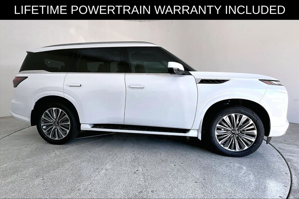 2026 INFINITI QX80 LUXE
