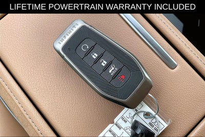 2025 INFINITI QX80 LUXE