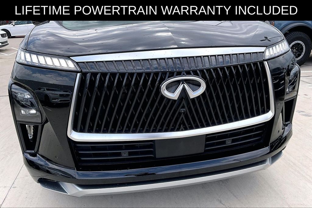 2025 INFINITI QX80 LUXE