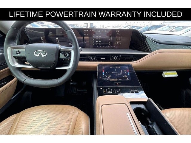 2025 INFINITI QX80 LUXE