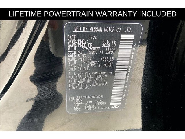 2025 INFINITI QX80 LUXE