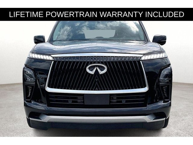 2025 INFINITI QX80 LUXE