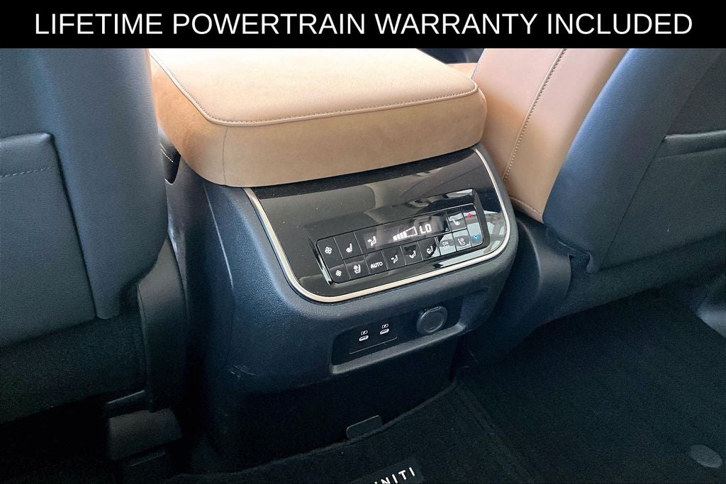 2025 INFINITI QX80 LUXE