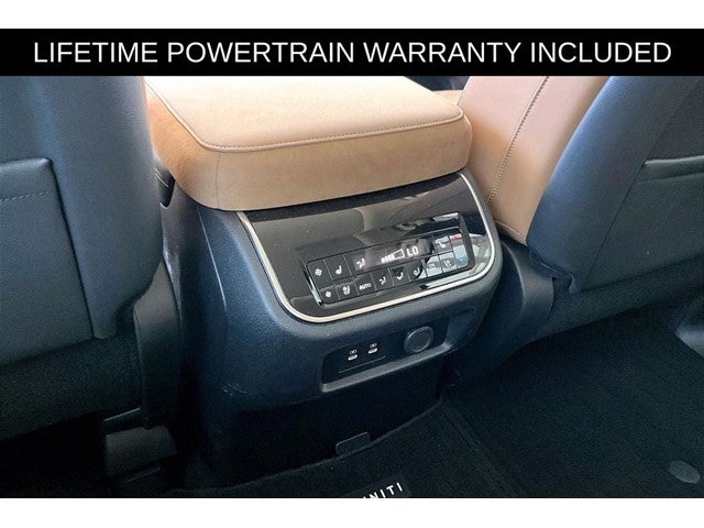 2025 INFINITI QX80 LUXE