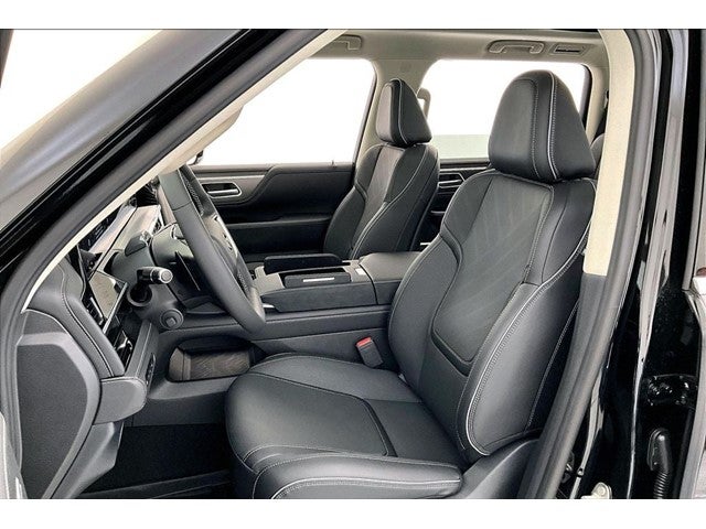 2027 INFINITI QX80 LUXE