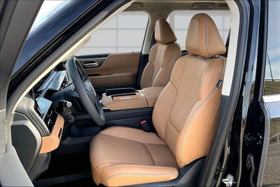 2026 INFINITI QX80 LUXE