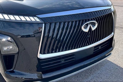 2026 INFINITI QX80 LUXE