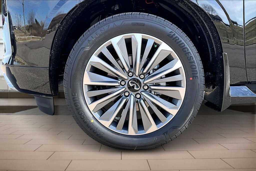 2026 INFINITI QX80 LUXE