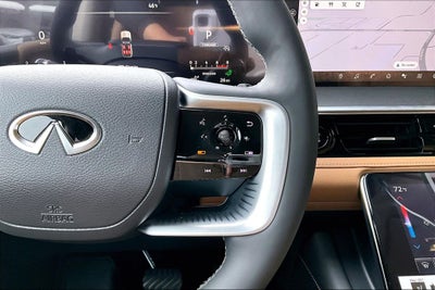 2026 INFINITI QX80 LUXE