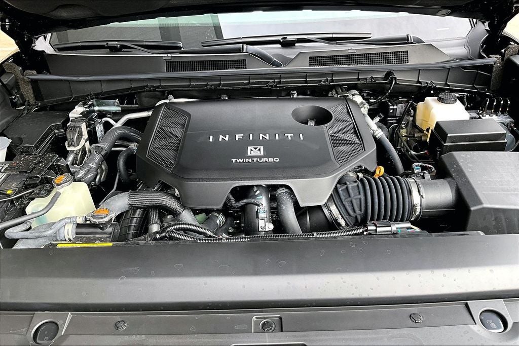 2026 INFINITI QX80 LUXE