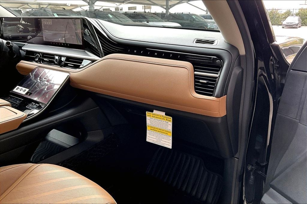 2026 INFINITI QX80 LUXE