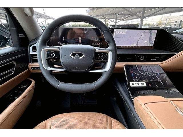 2026 INFINITI QX80 LUXE