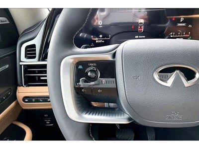 2026 INFINITI QX80 LUXE