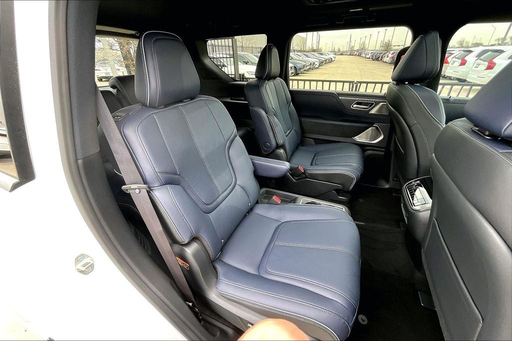 2026 INFINITI QX80 SPORT