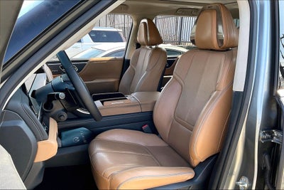 2025 INFINITI QX80 SENSORY