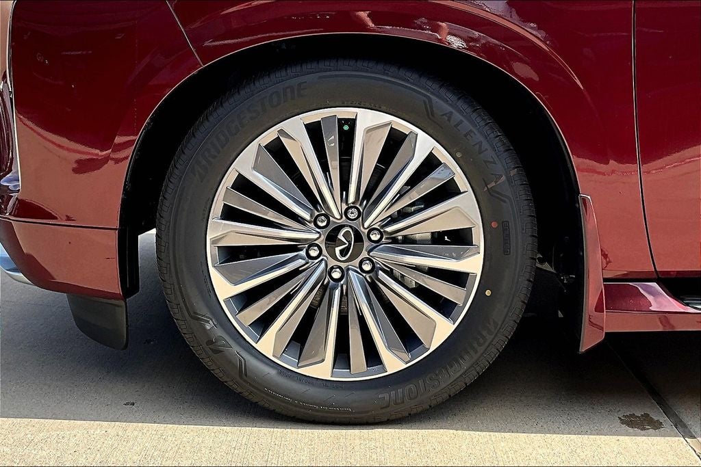 2025 INFINITI QX80 SENSORY