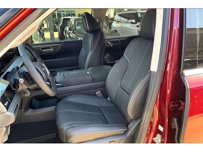 2025 INFINITI QX80 SENSORY