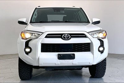 2022 Toyota 4Runner SR5