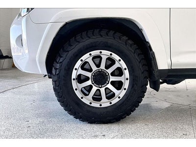 2022 Toyota 4Runner SR5