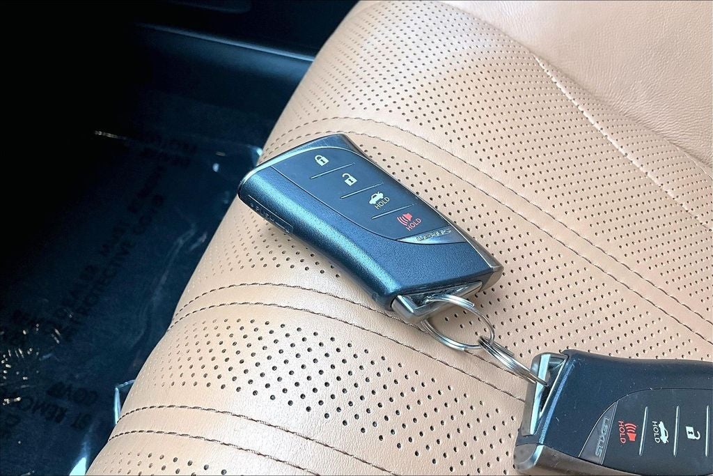 2023 Lexus LS 500 Base