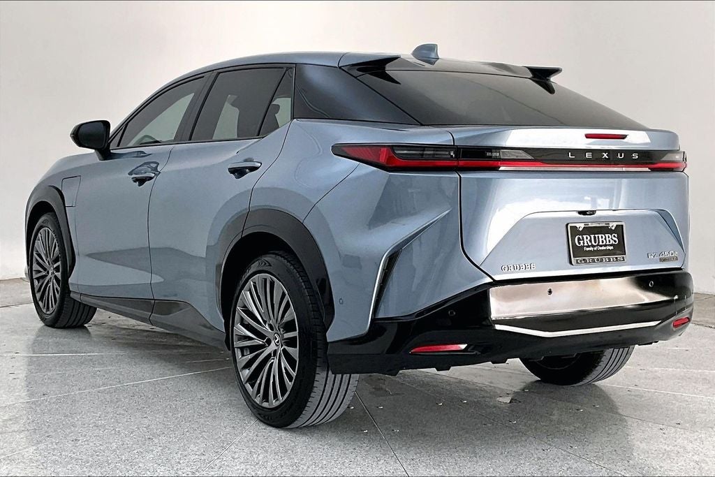 2023 Lexus RZ 450e Luxury
