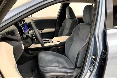 2023 Lexus RZ 450e Luxury