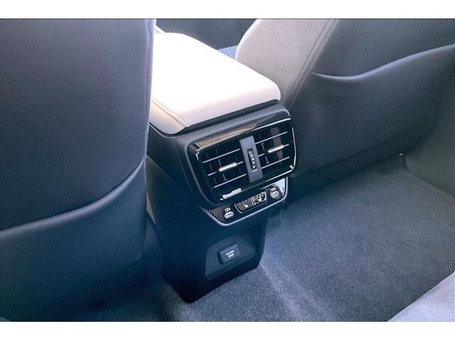 2023 Lexus RZ 450e Luxury